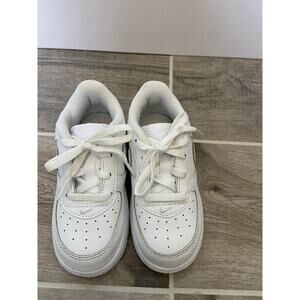 Nike Air Force 1 Low Boys Size 8C Triple White Athletic Leather Shoes Sneakers